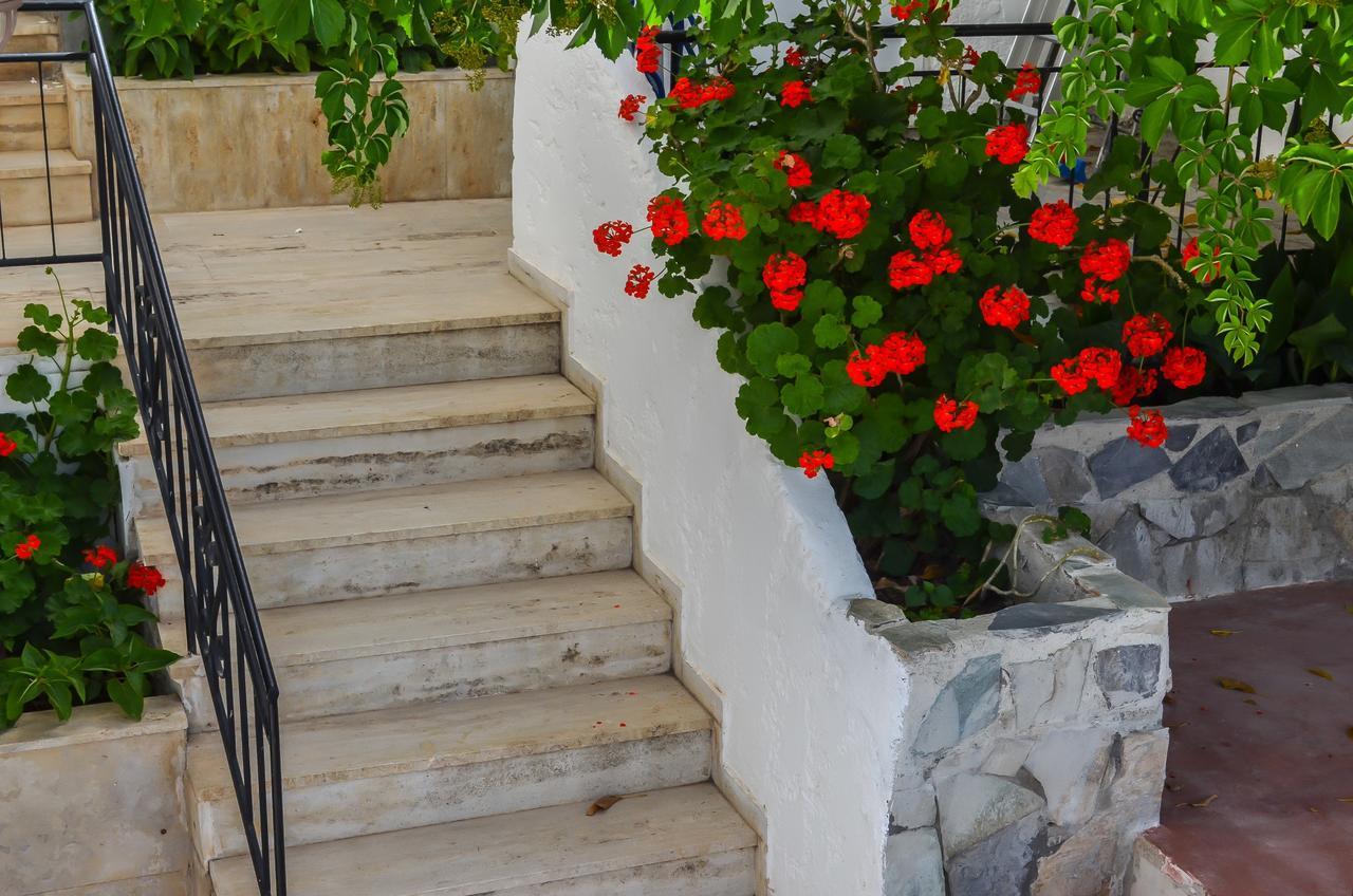 Kalypso Aparthotel Agia Galini  Exterior photo